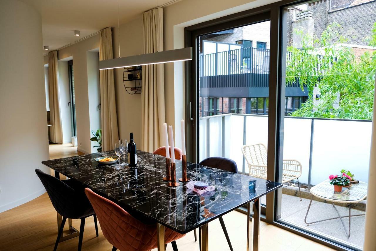 Modern Appartment In The Heart Of เกนต์ ภายนอก รูปภาพ