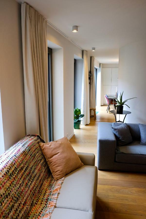 Modern Appartment In The Heart Of เกนต์ ภายนอก รูปภาพ